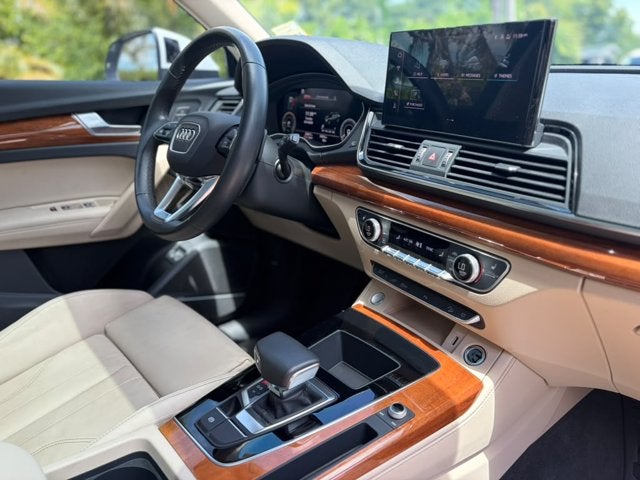 2023 Audi Q5 S line Premium Plus