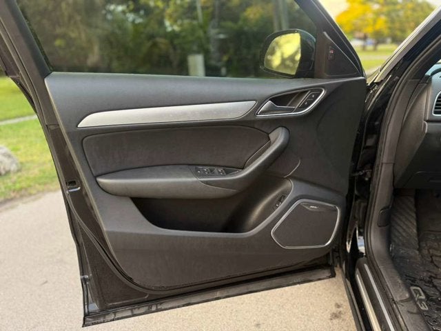 2016 Audi Q3 Prestige