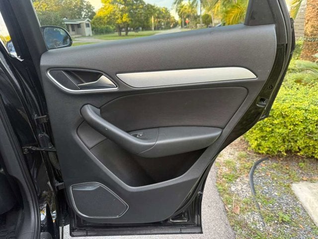 2016 Audi Q3 Prestige