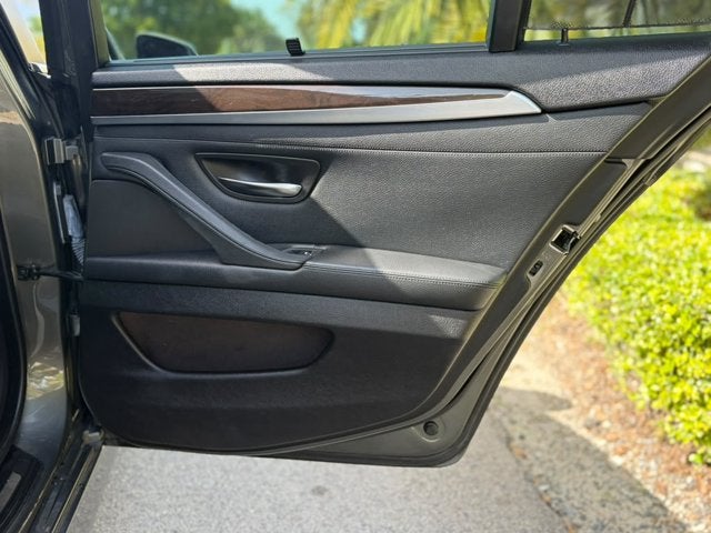 2014 BMW 5 Series 528i