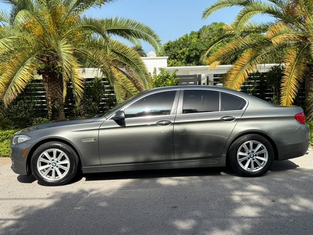 2014 BMW 5 Series 528i