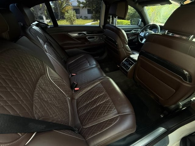 2020 BMW 7 Series 750i xDrive