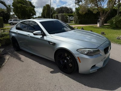 2013 BMW M5 4dr Sdn