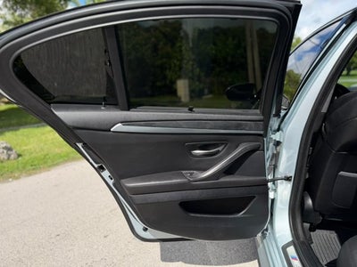 2013 BMW M5 4dr Sdn