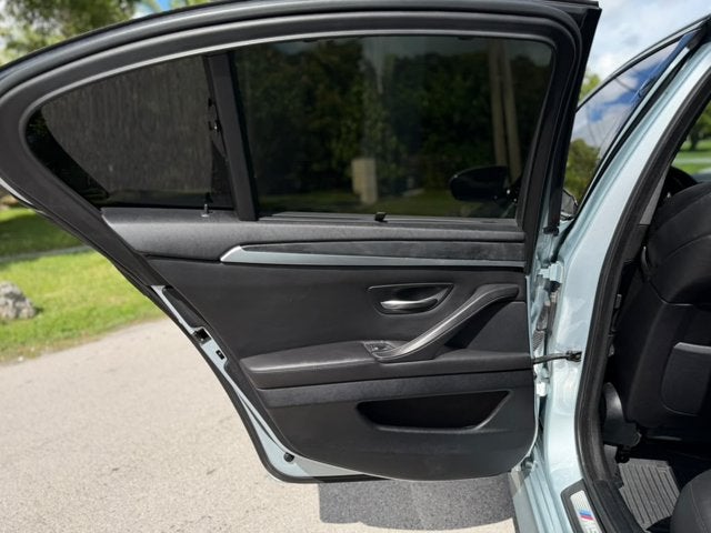 2013 BMW M5 4dr Sdn