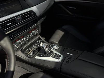 2013 BMW M5 4dr Sdn