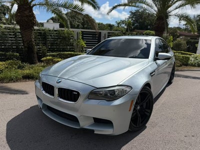 2013 BMW M5 4dr Sdn