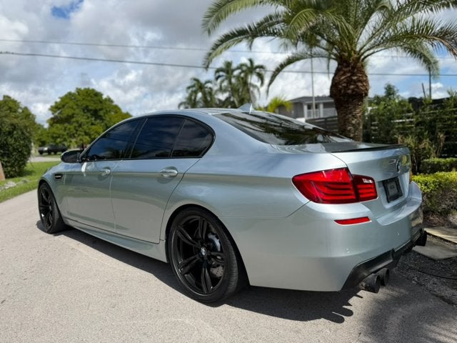 2013 BMW M5 4dr Sdn