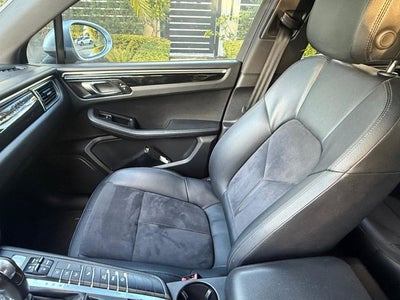 2017 Porsche Macan AWD