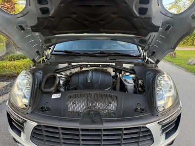 2017 Porsche Macan AWD