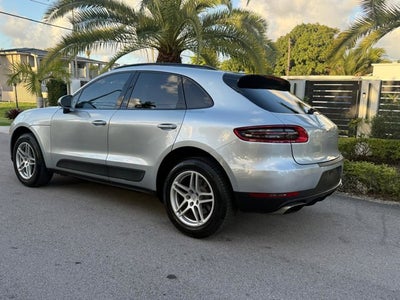 2017 Porsche Macan AWD