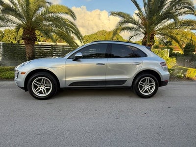 2017 Porsche Macan AWD