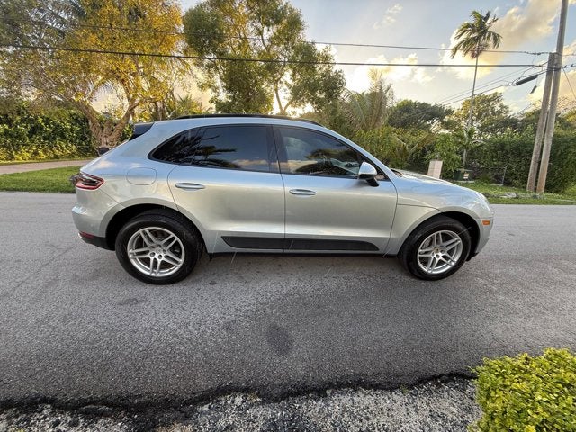 2017 Porsche Macan AWD