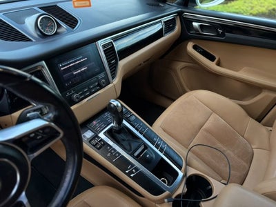 2018 Porsche Macan AWD