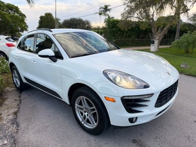 2018 Porsche Macan AWD