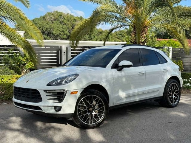 2015 Porsche Macan S