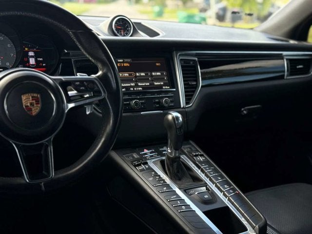2015 Porsche Macan S