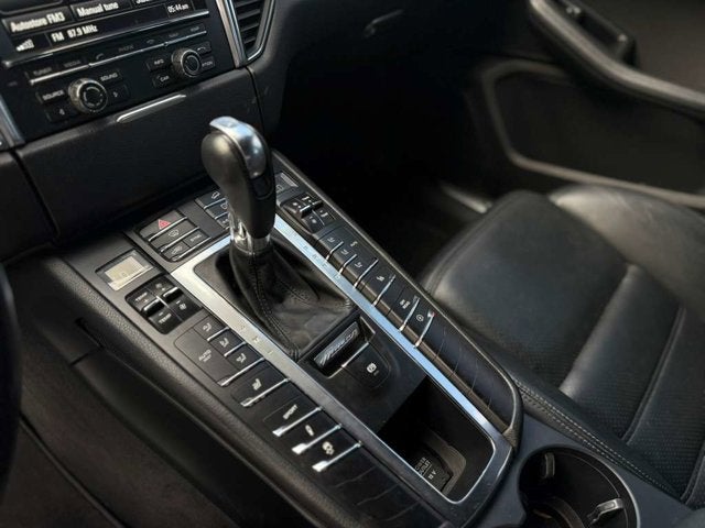 2015 Porsche Macan S