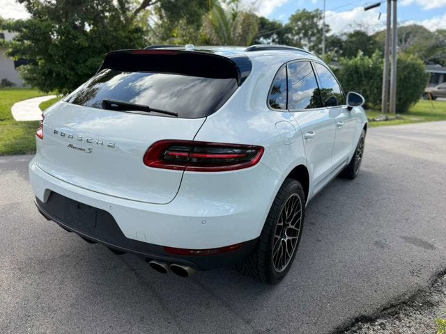 2015 Porsche Macan S