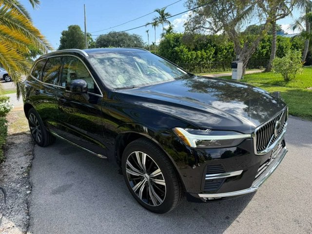 2023 Volvo XC60 Plus Bright Theme