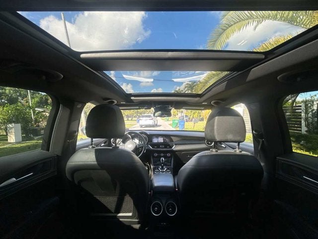 2022 Alfa Romeo Stelvio Sprint