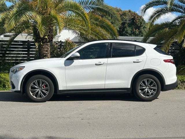 2022 Alfa Romeo Stelvio Sprint