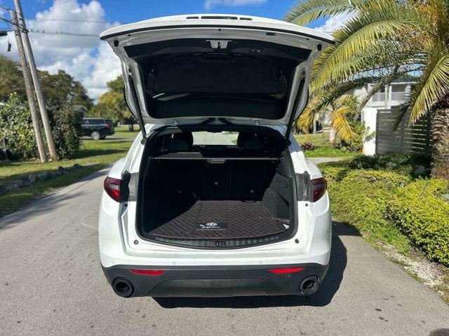 2022 Alfa Romeo Stelvio Sprint